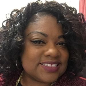 Meet your Posher, Phyllis